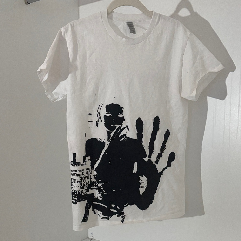 Uvsailles White Graphic Glitch T-Shirt